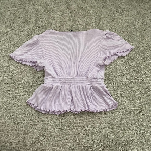 Women’s Lavender Babydoll Blouse Ruffle Spring Summer Coquette Casual Minimalist - Picture 2 of 3
